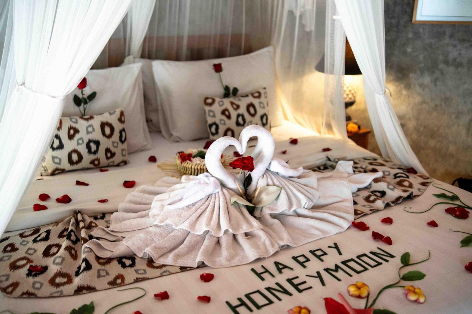 The Sender Pool Suites Ubud  Exterior photo